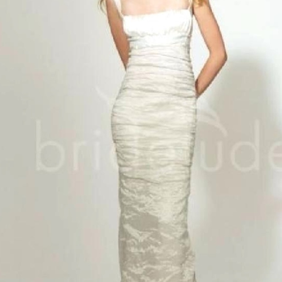 NICOLE MILLER WEDDING GOWN SIZE 6 - Picture 1 of 8